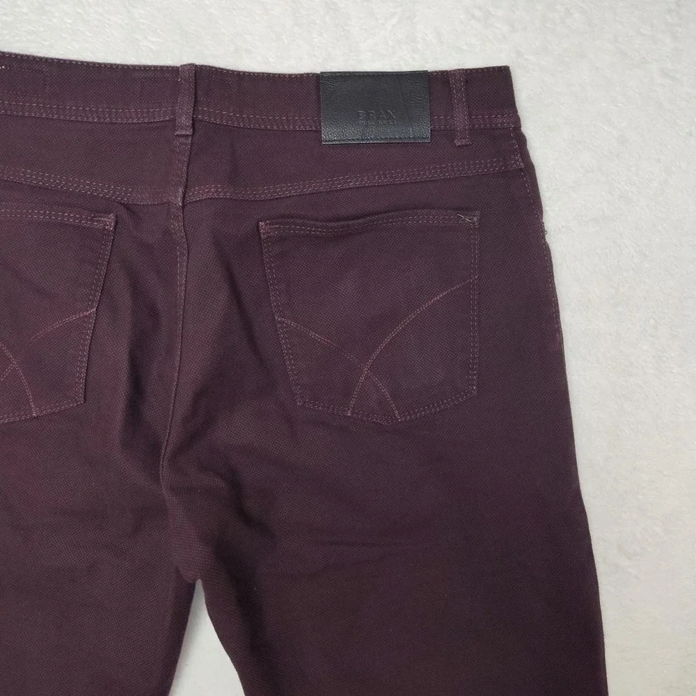BRAX Jeans Mens 33x34 Purple Cooper Straight Dark Wash Stretch Logo 5 Pocket